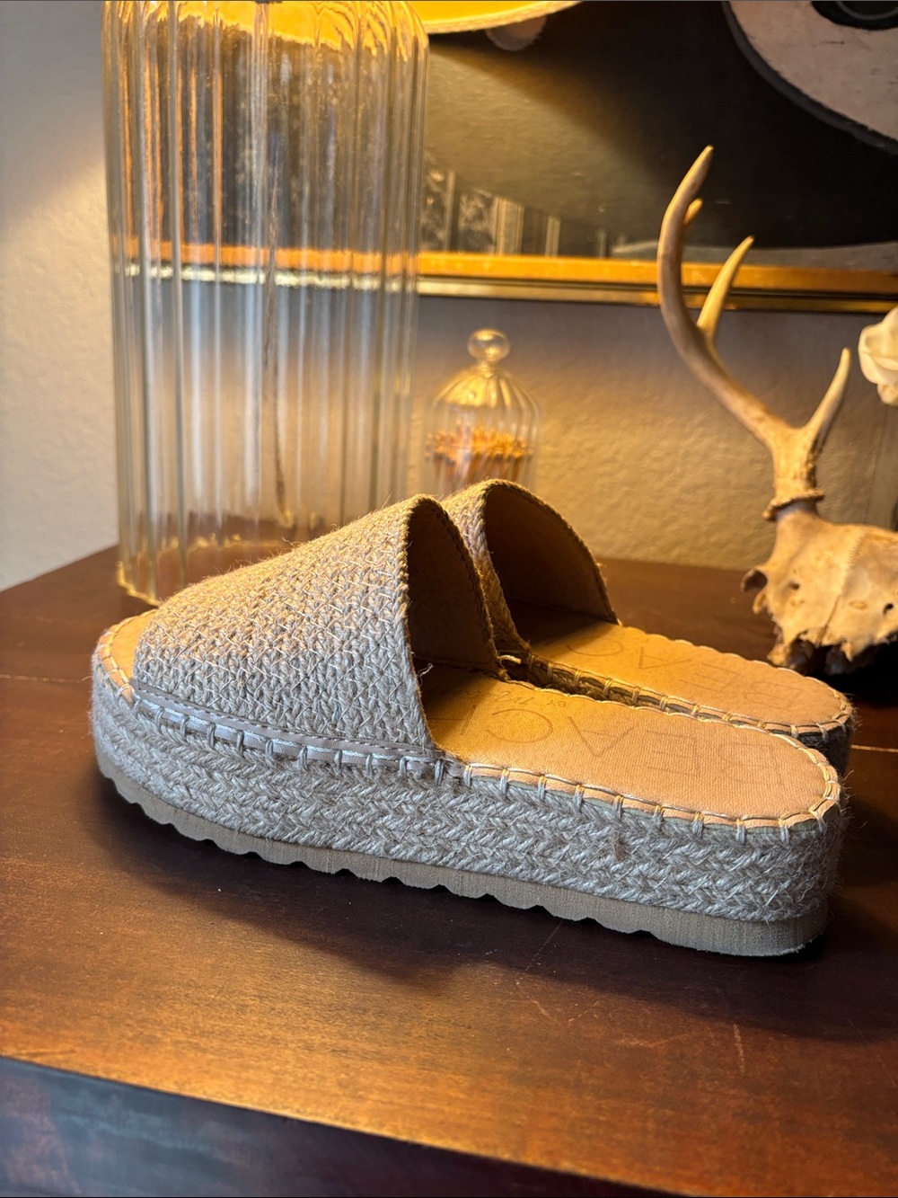 Bea & Co. Woven Slide Mules in Natural Tan - Picture 2 of 4